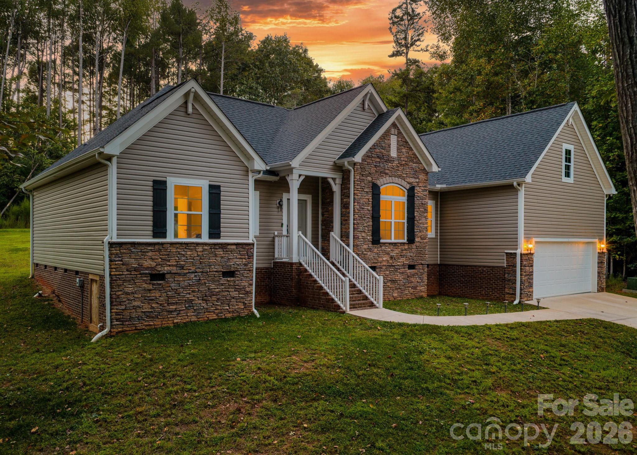 4903 Rio De Luna Hickory NC 28601