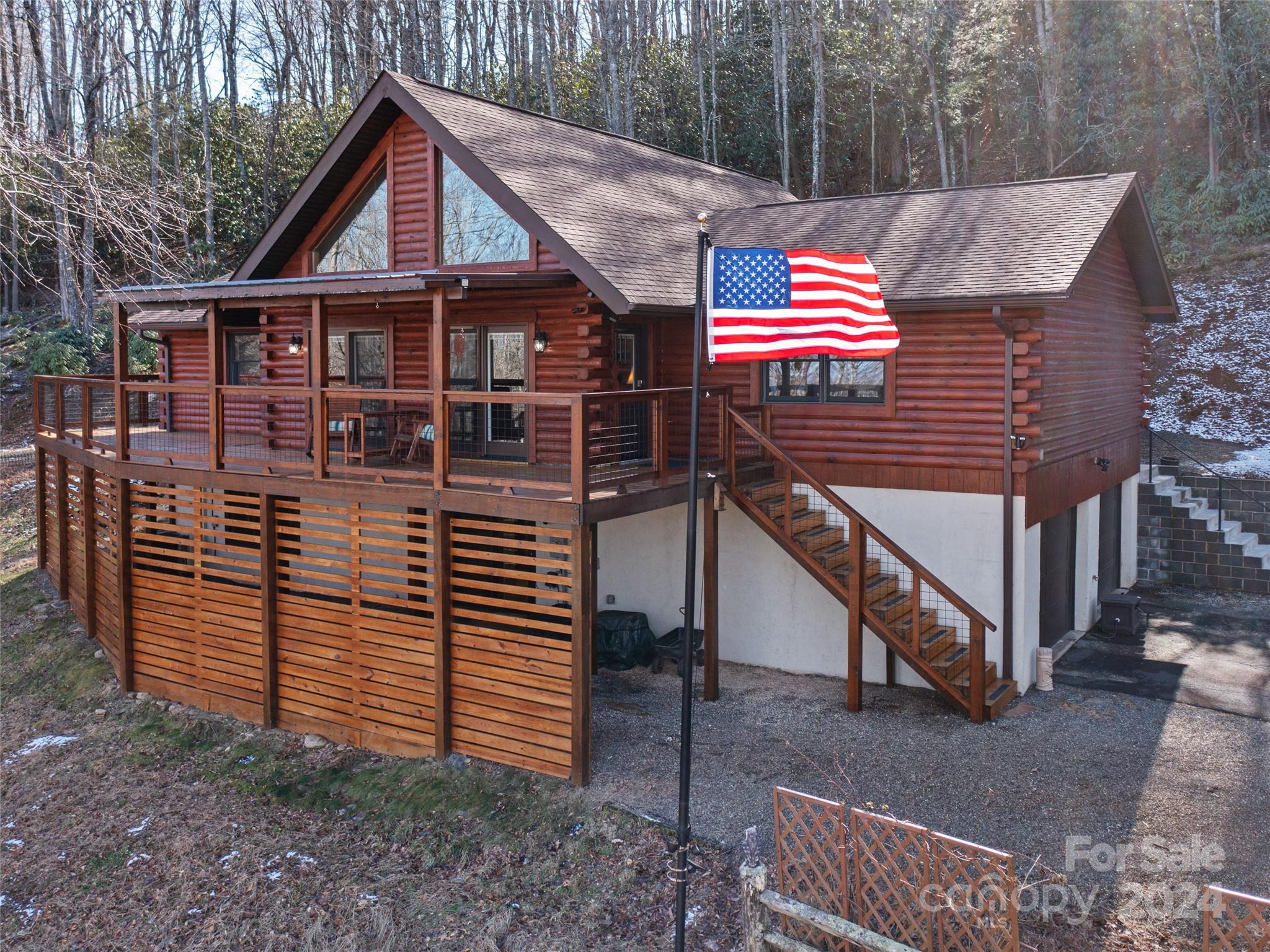 36 Poplar Ridge Lane Burnsville NC 28714