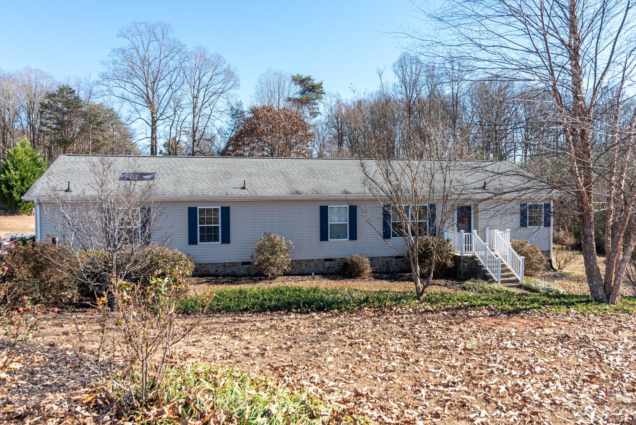 33 Charlie Mitchell Lane Taylorsville NC 28681