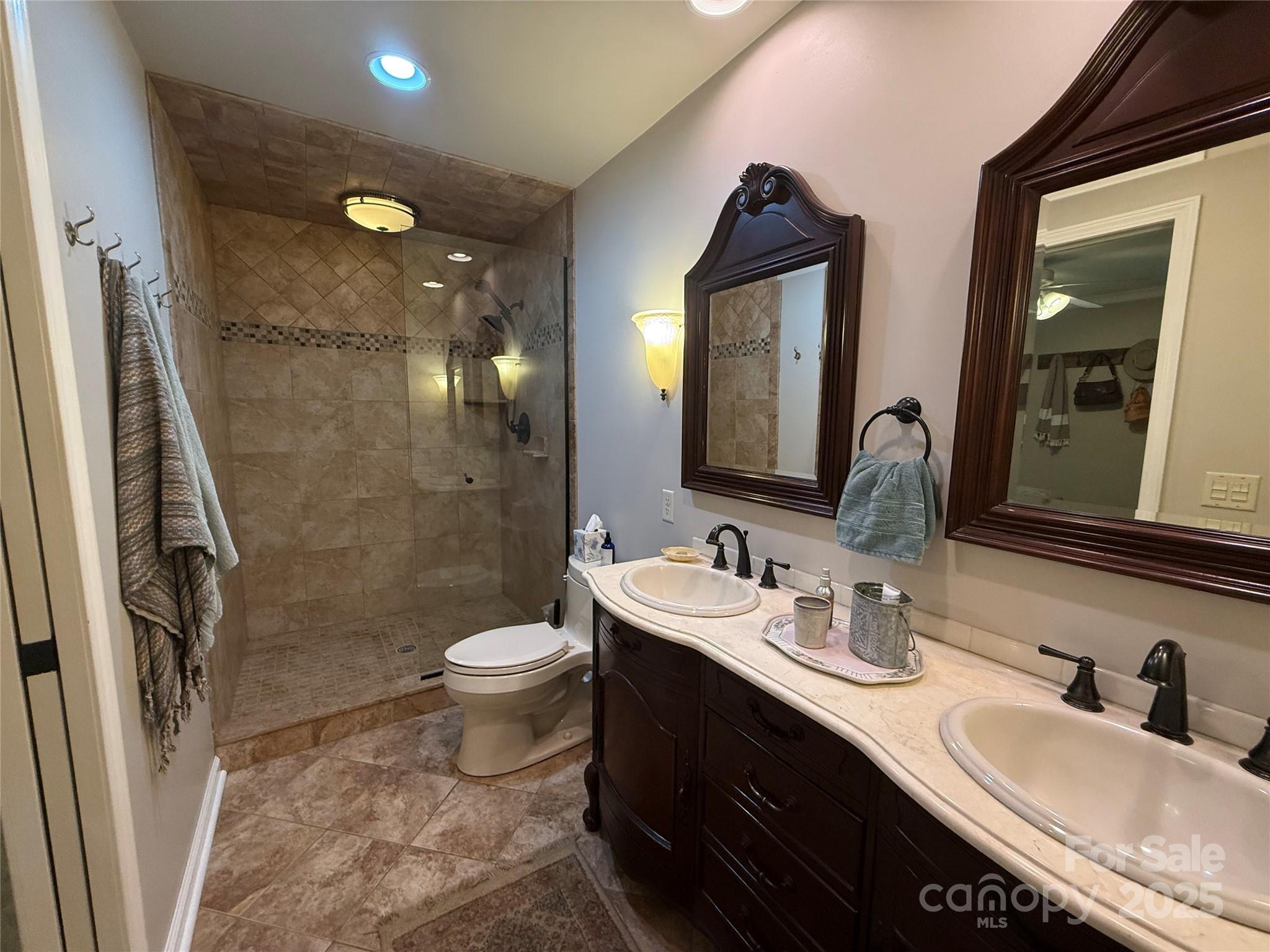 46 High Meadow Lane Waynesville NC 28786