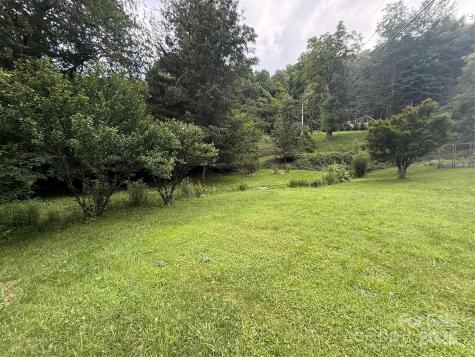 46 High Meadow Lane Waynesville NC 28786