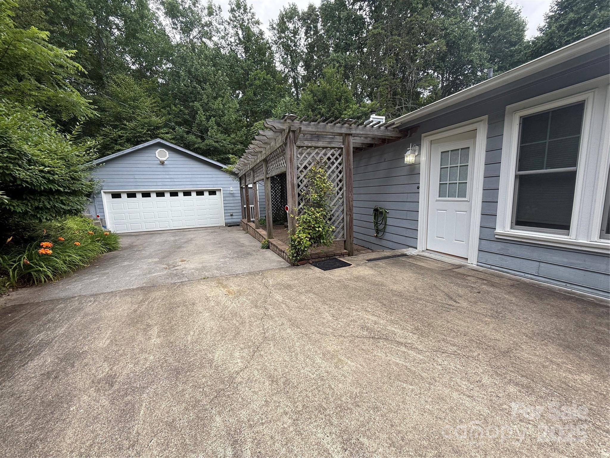46 High Meadow Lane Waynesville NC 28786