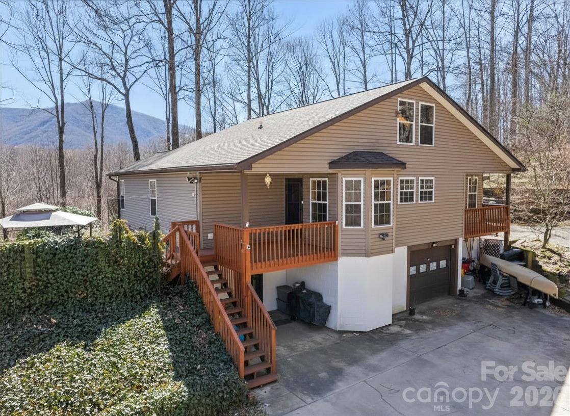 401 Tipstill Cove Waynesville NC 28786