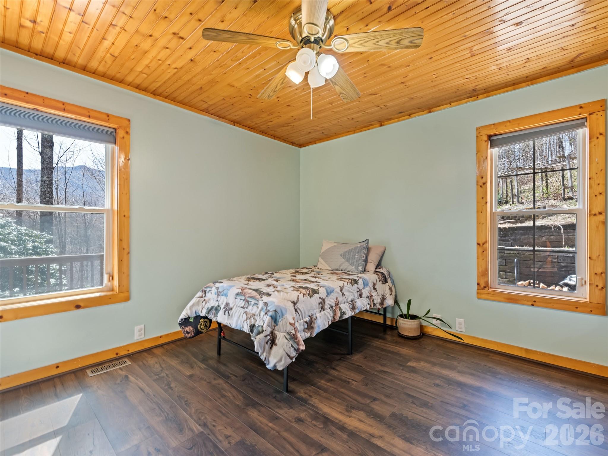 401 Tipstill Cove Waynesville NC 28786