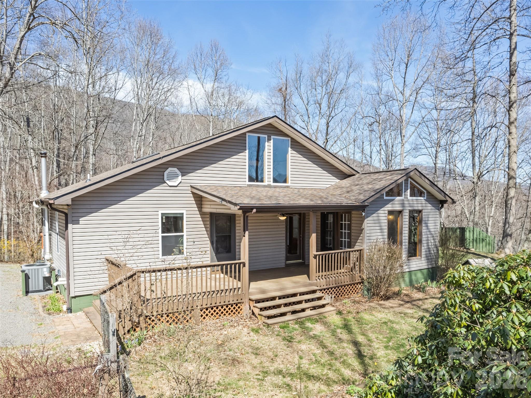 401 Tipstill Cove Waynesville NC 28786