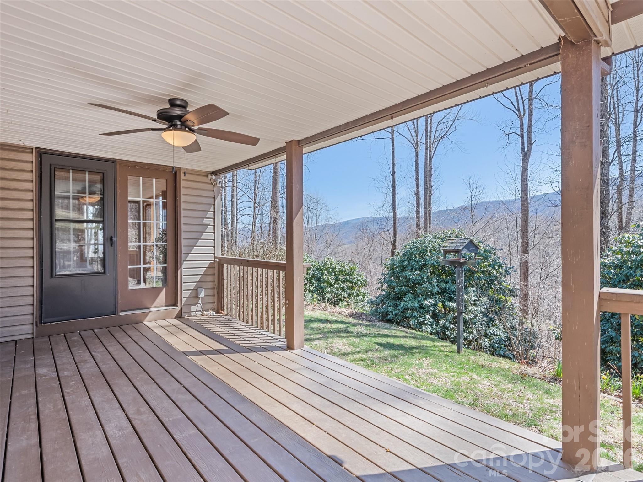 401 Tipstill Cove Waynesville NC 28786