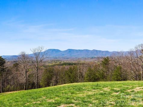 25 Preservation Trail Columbus NC 28722