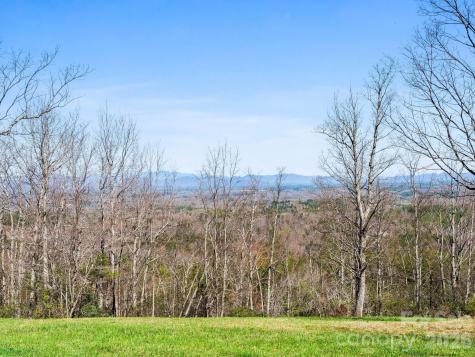 25 Preservation Trail Columbus NC 28722
