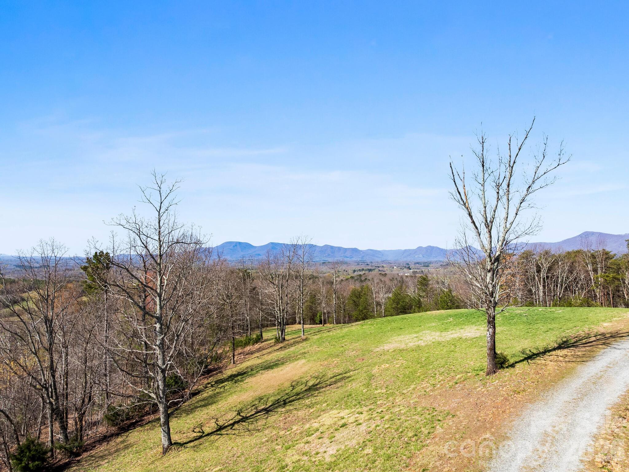 25 Preservation Trail Columbus NC 28722