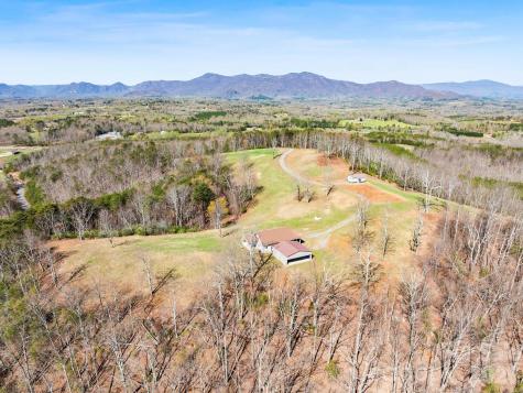 25 Preservation Trail Columbus NC 28722