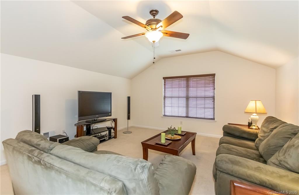 3642 Lees Crossing Drive Charlotte NC 28213