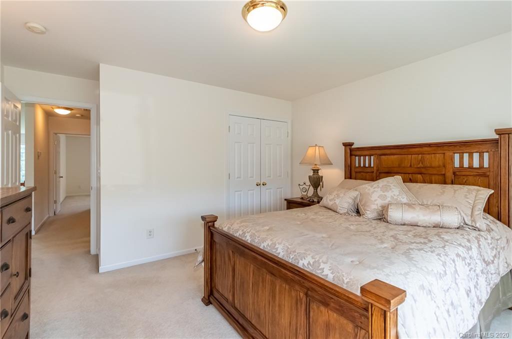 3642 Lees Crossing Drive Charlotte NC 28213