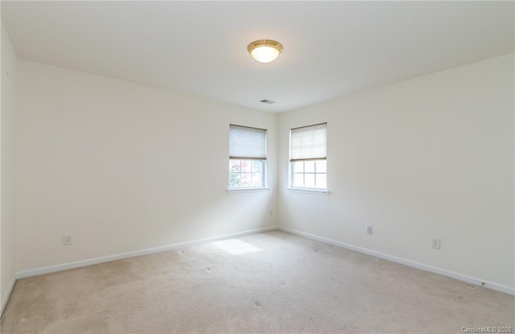 3642 Lees Crossing Drive Charlotte NC 28213