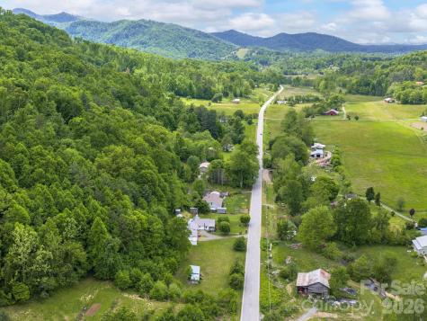 379 N Fork Road Barnardsville NC 28709