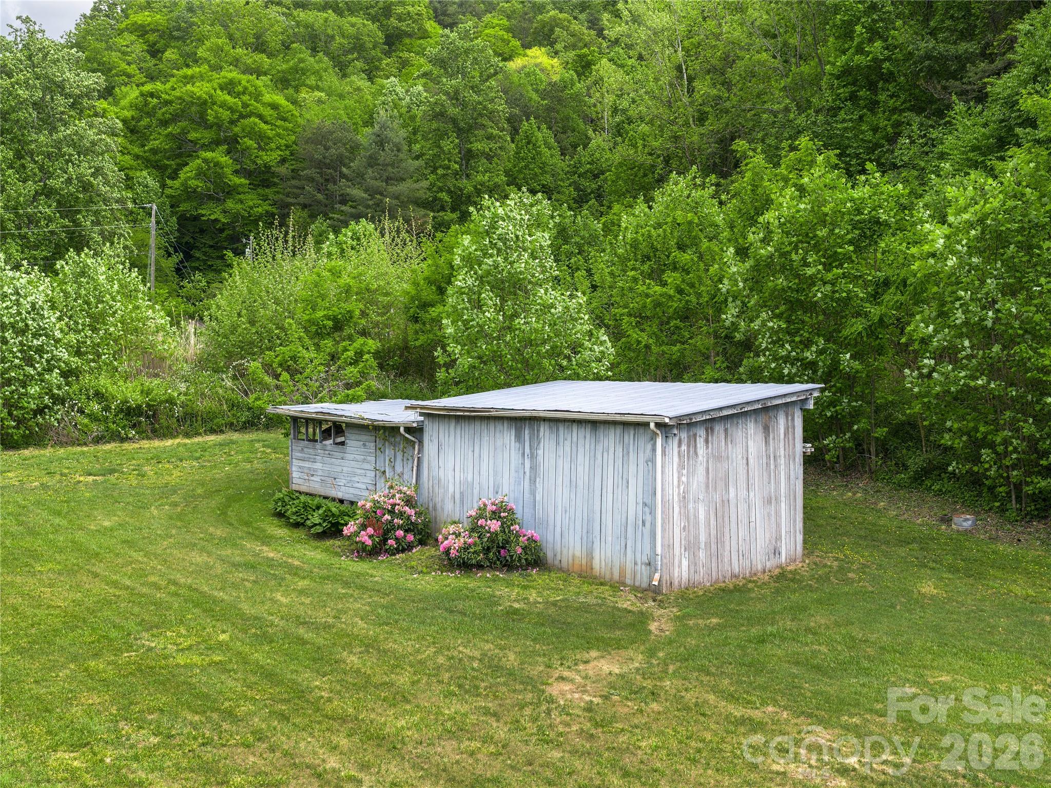 379 N Fork Road Barnardsville NC 28709