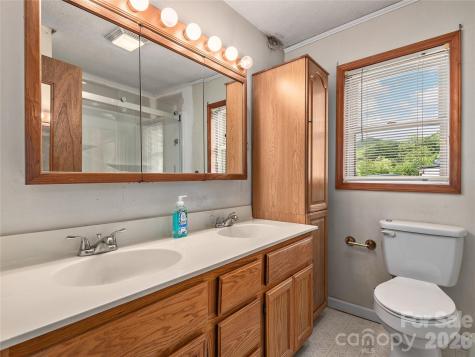 379 N Fork Road Barnardsville NC 28709