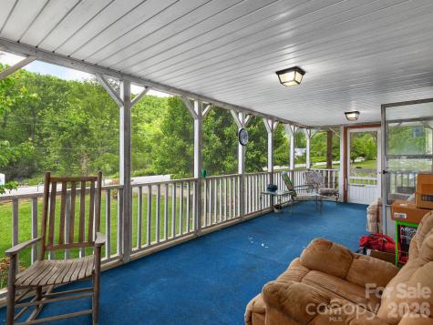 379 N Fork Road Barnardsville NC 28709