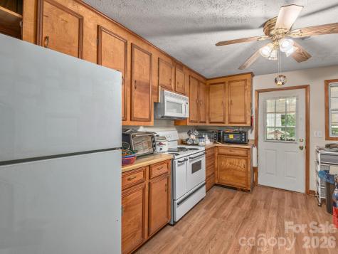 379 N Fork Road Barnardsville NC 28709