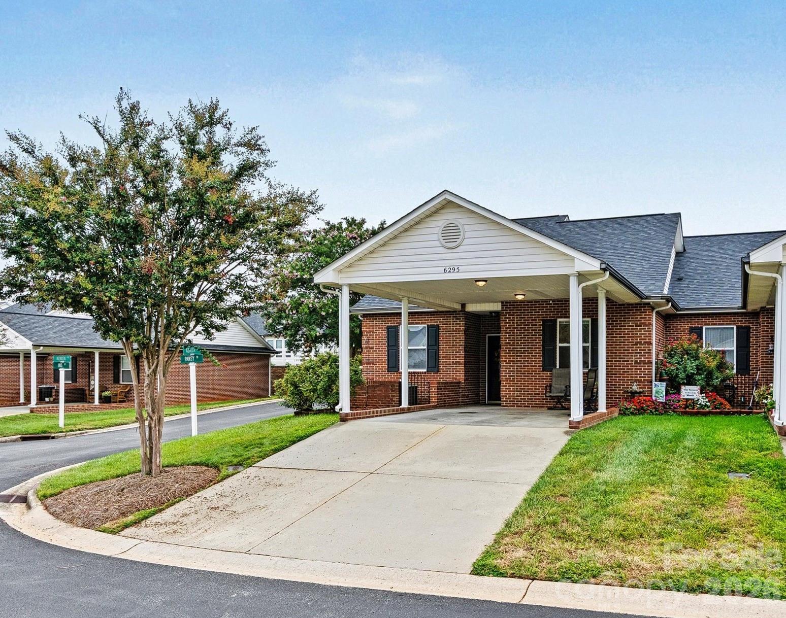6295 Pansy Trail Denver NC 28037