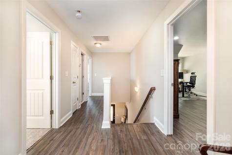 131 Aztec Circle Mooresville NC 28117