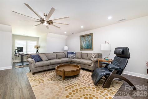 131 Aztec Circle Mooresville NC 28117