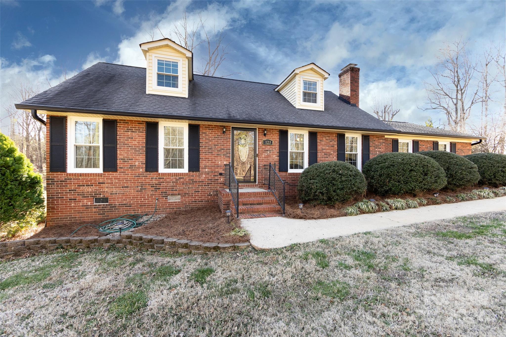 123 Mary Circle Concord NC 28025