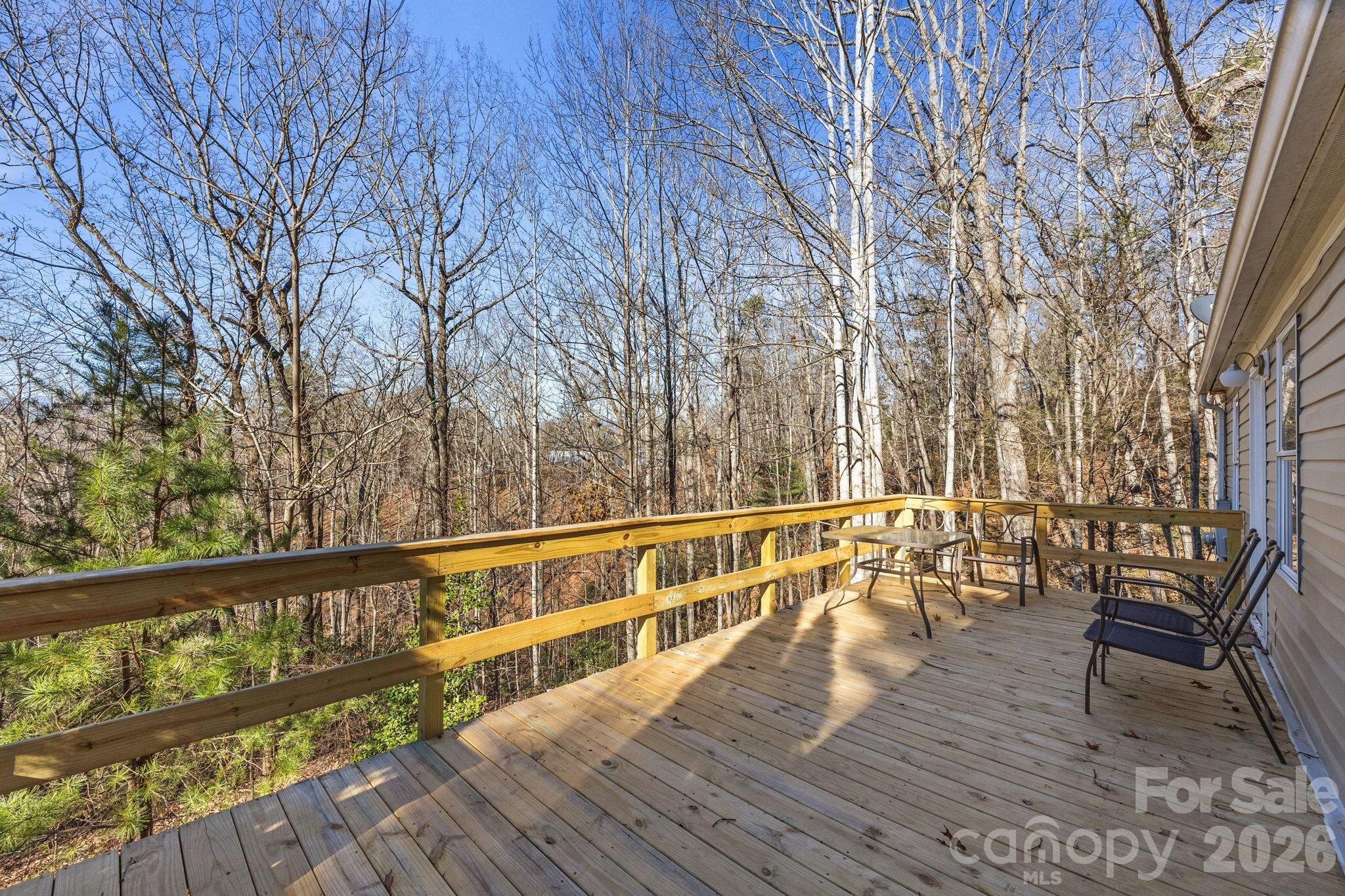 102 Scotts Cove Road Nebo NC 28761