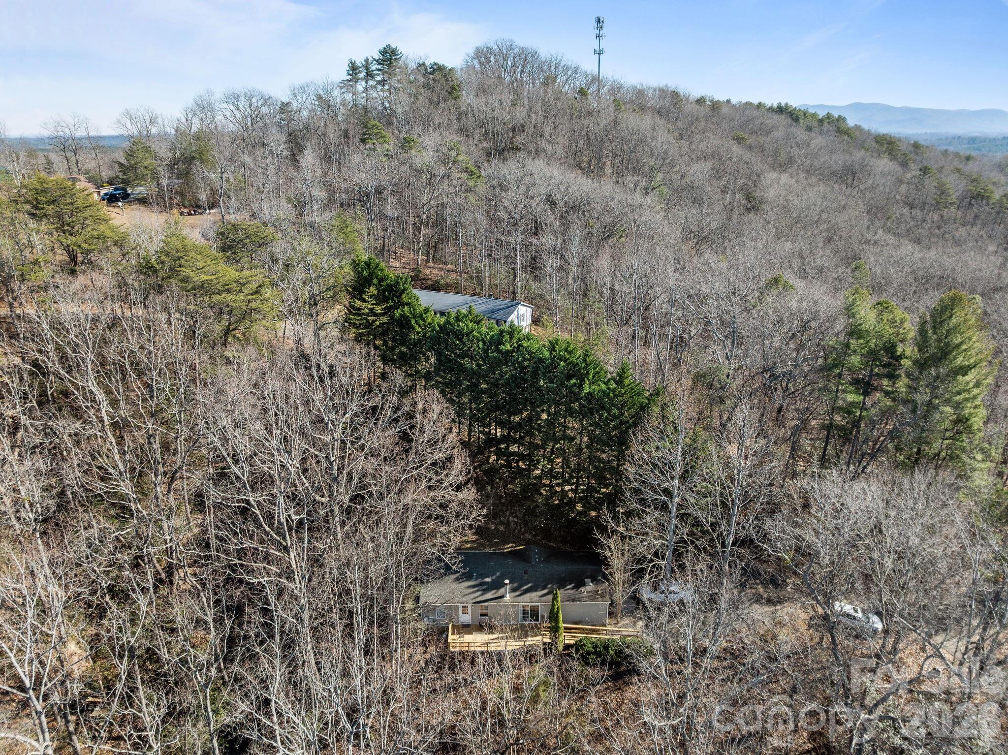 102 Scotts Cove Road Nebo NC 28761