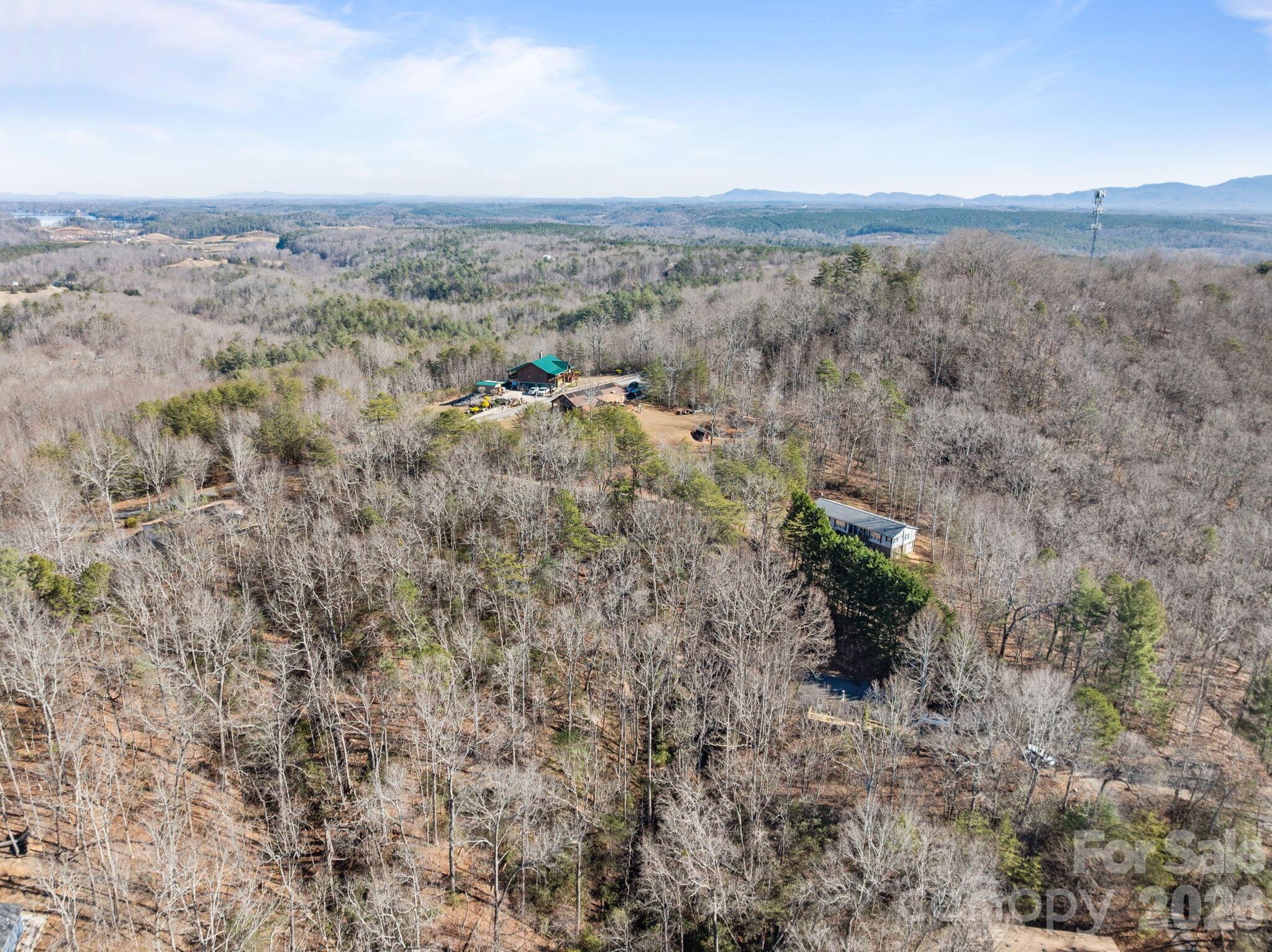 102 Scotts Cove Road Nebo NC 28761