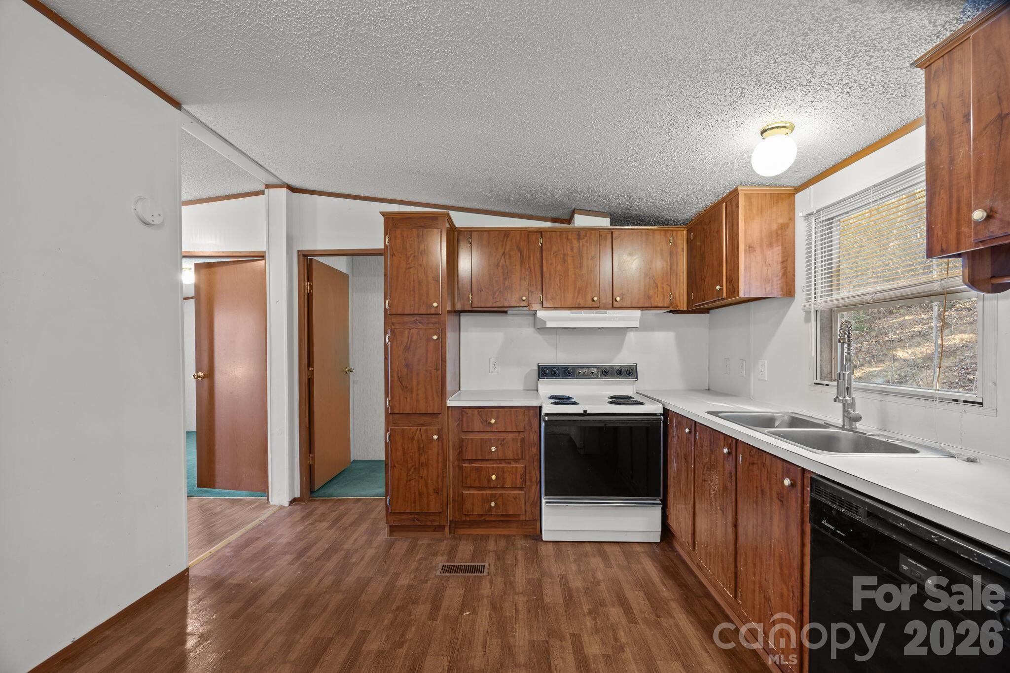102 Scotts Cove Road Nebo NC 28761