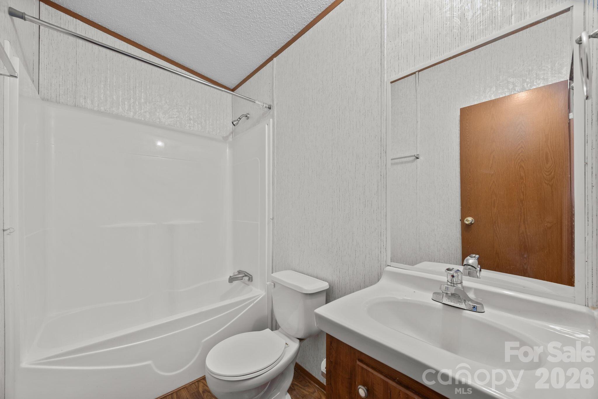 102 Scotts Cove Road Nebo NC 28761