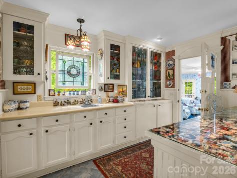 57 Tate Lane Tryon NC 28782