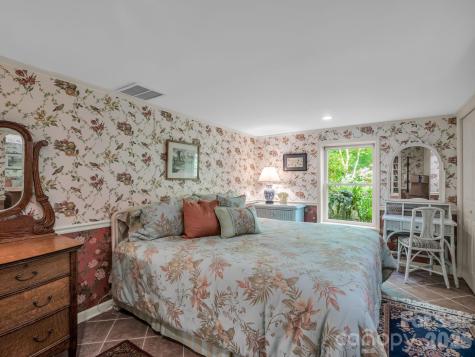 57 Tate Lane Tryon NC 28782
