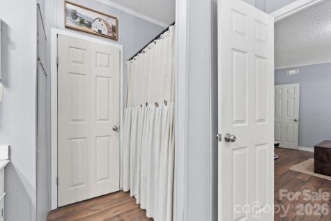 122 Fallswood Court Hendersonville NC 28739