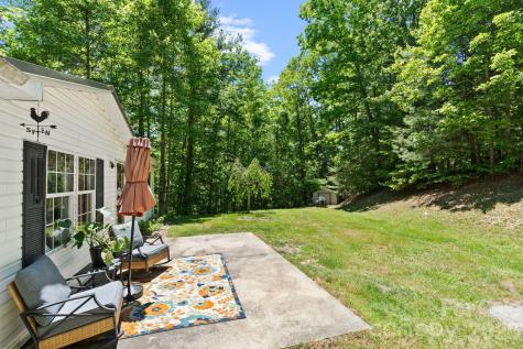 122 Fallswood Court Hendersonville NC 28739