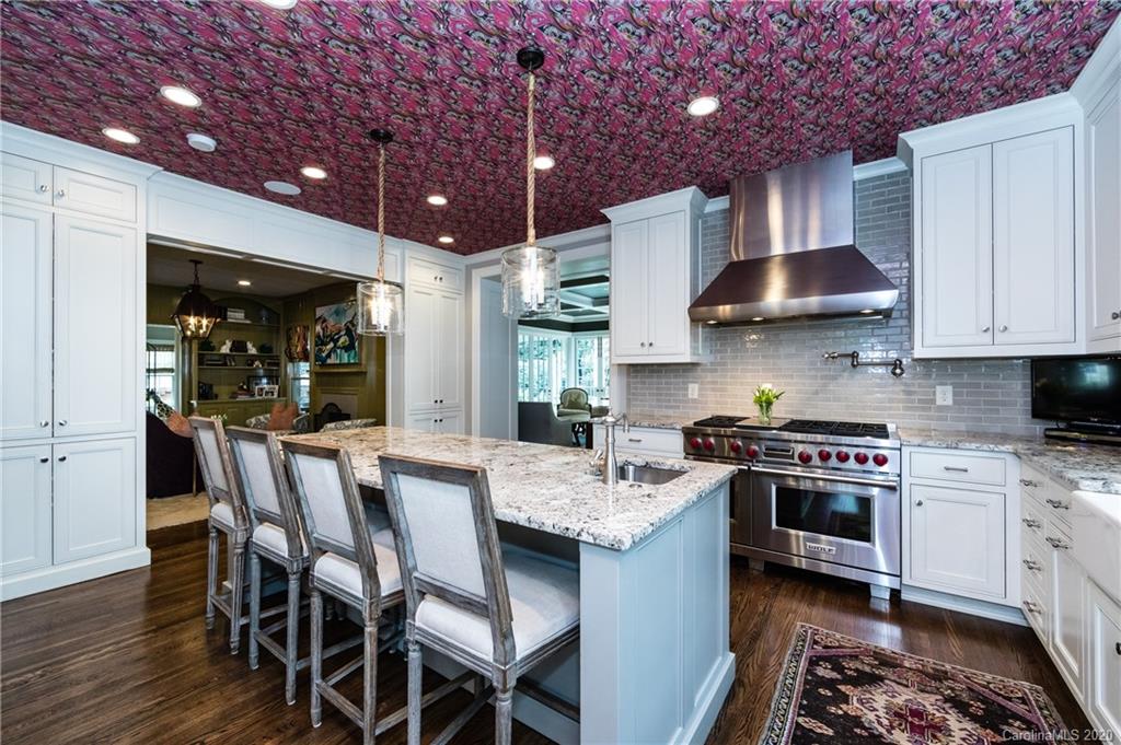 262 Hempstead Place Charlotte NC 28207