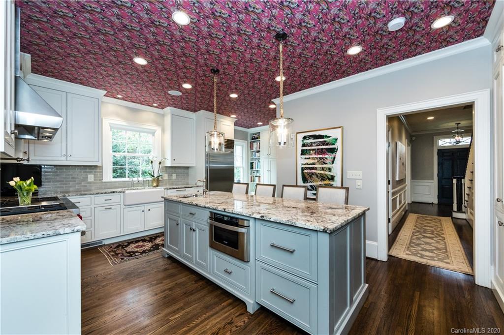 262 Hempstead Place Charlotte NC 28207