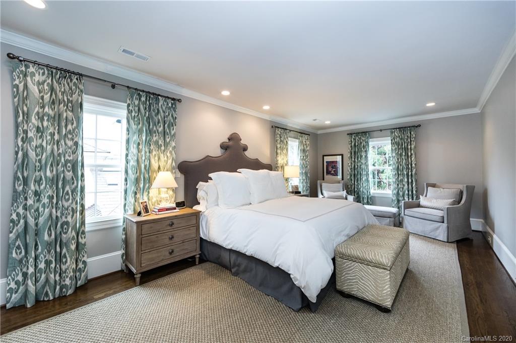 262 Hempstead Place Charlotte NC 28207