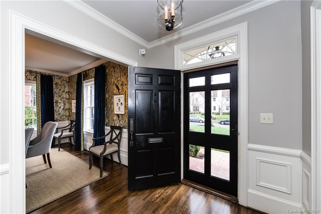 262 Hempstead Place Charlotte NC 28207