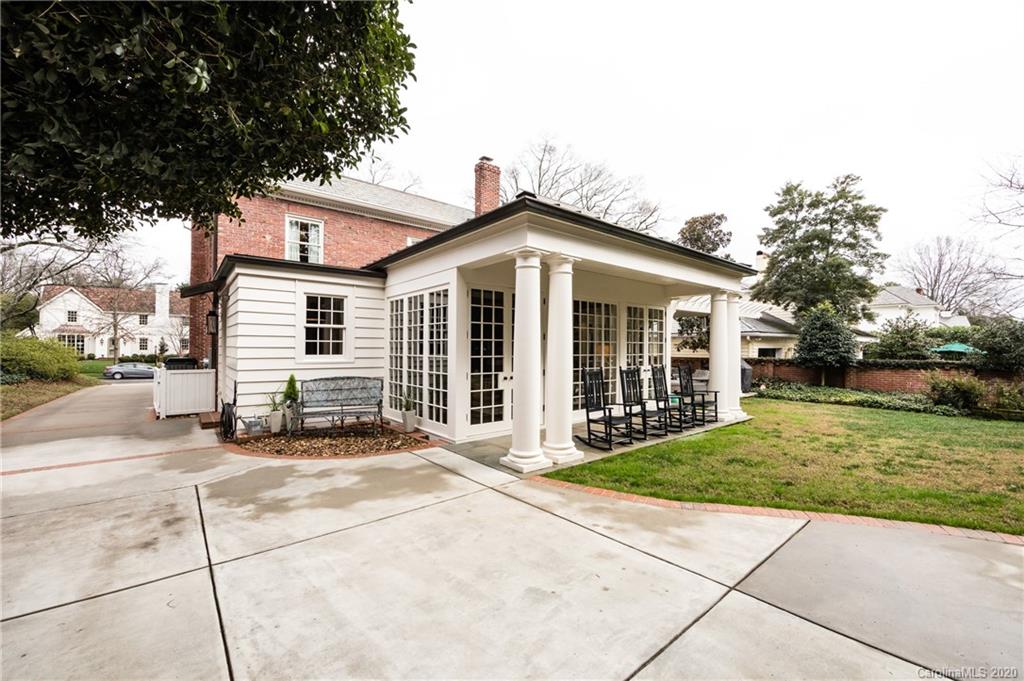 262 Hempstead Place Charlotte NC 28207