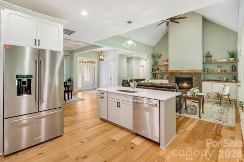 30 Shipman Parkway Flat Rock NC 28731