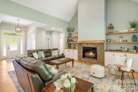 30 Shipman Parkway Flat Rock NC 28731