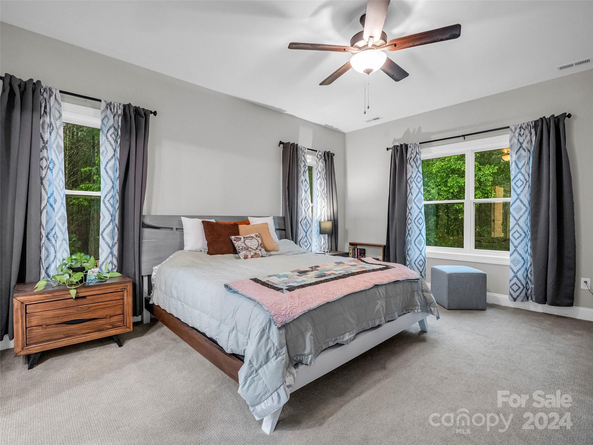 10305 Green River Cove Road Saluda NC 28773