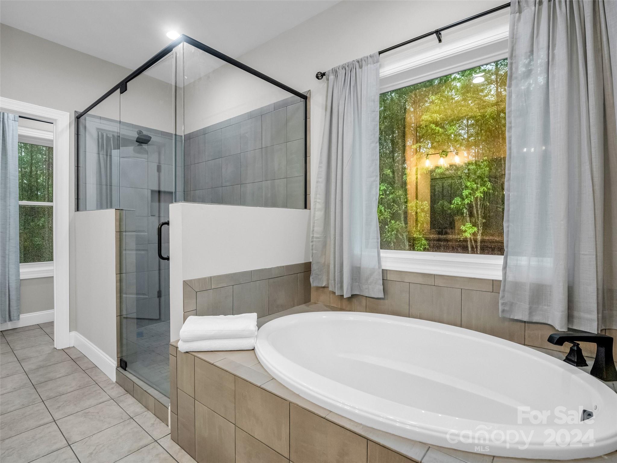 10305 Green River Cove Road Saluda NC 28773