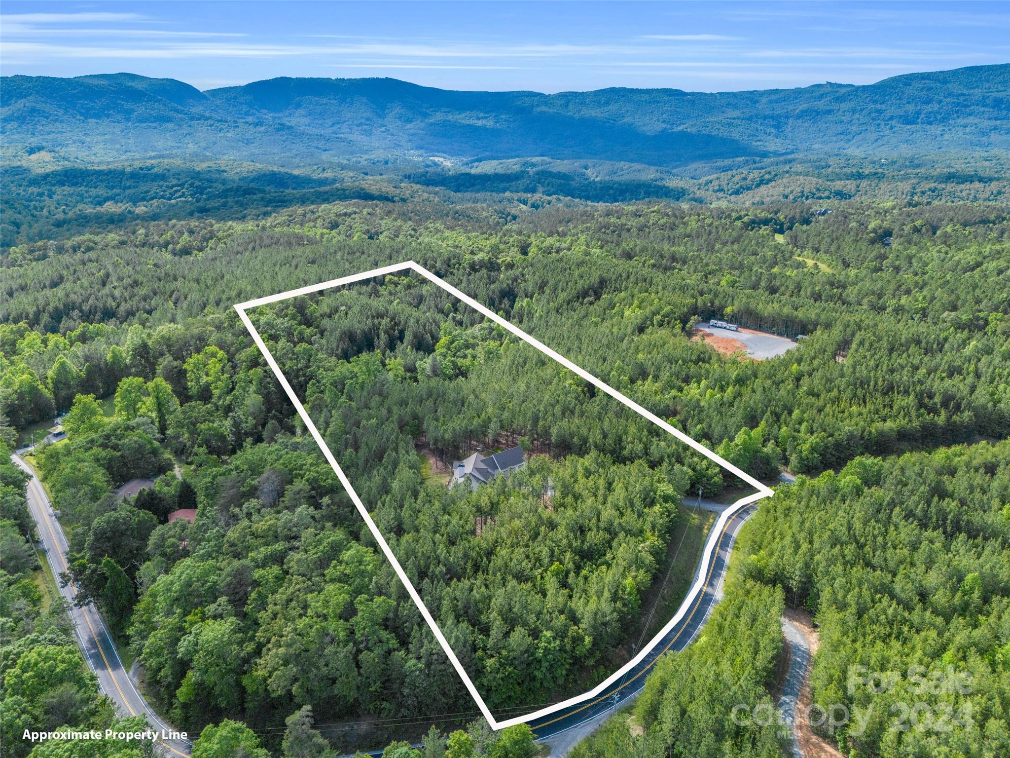 10305 Green River Cove Road Saluda NC 28773
