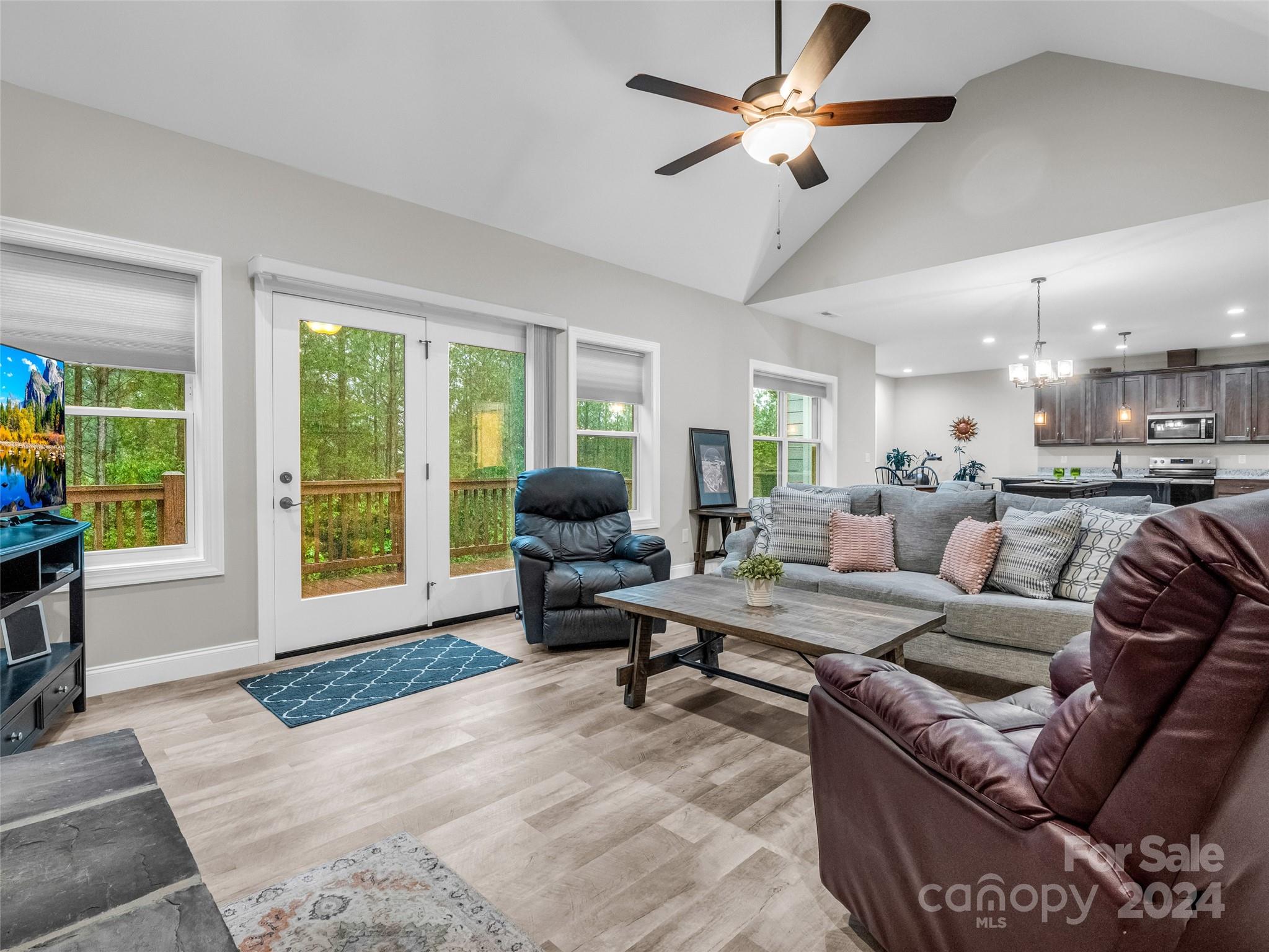 10305 Green River Cove Road Saluda NC 28773