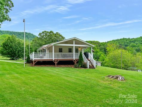 31 Hensley Drive Asheville NC 28805