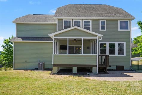 16316 Thoroughbred Trace Lane Charlotte NC 28278