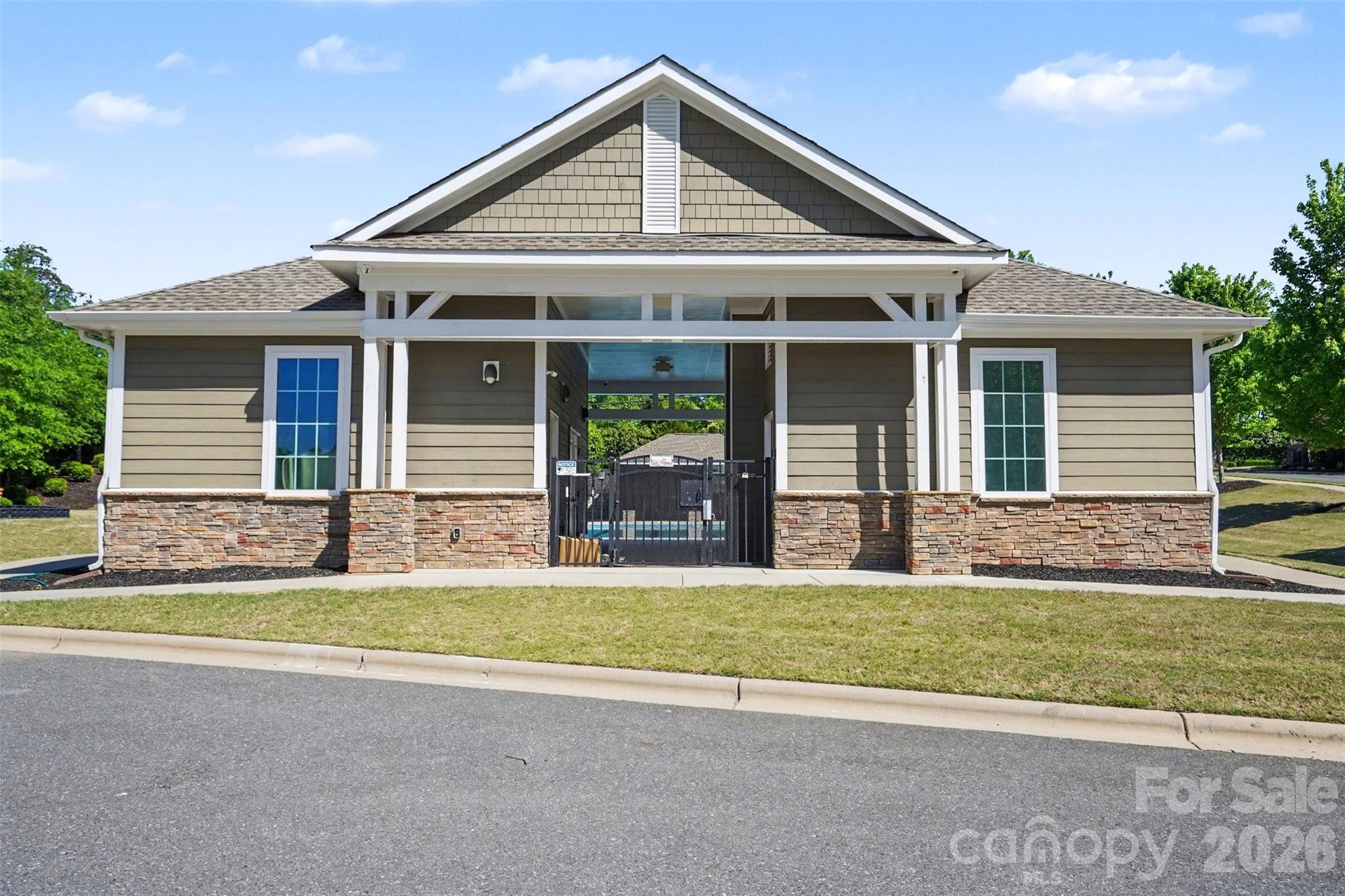 16316 Thoroughbred Trace Lane Charlotte NC 28278