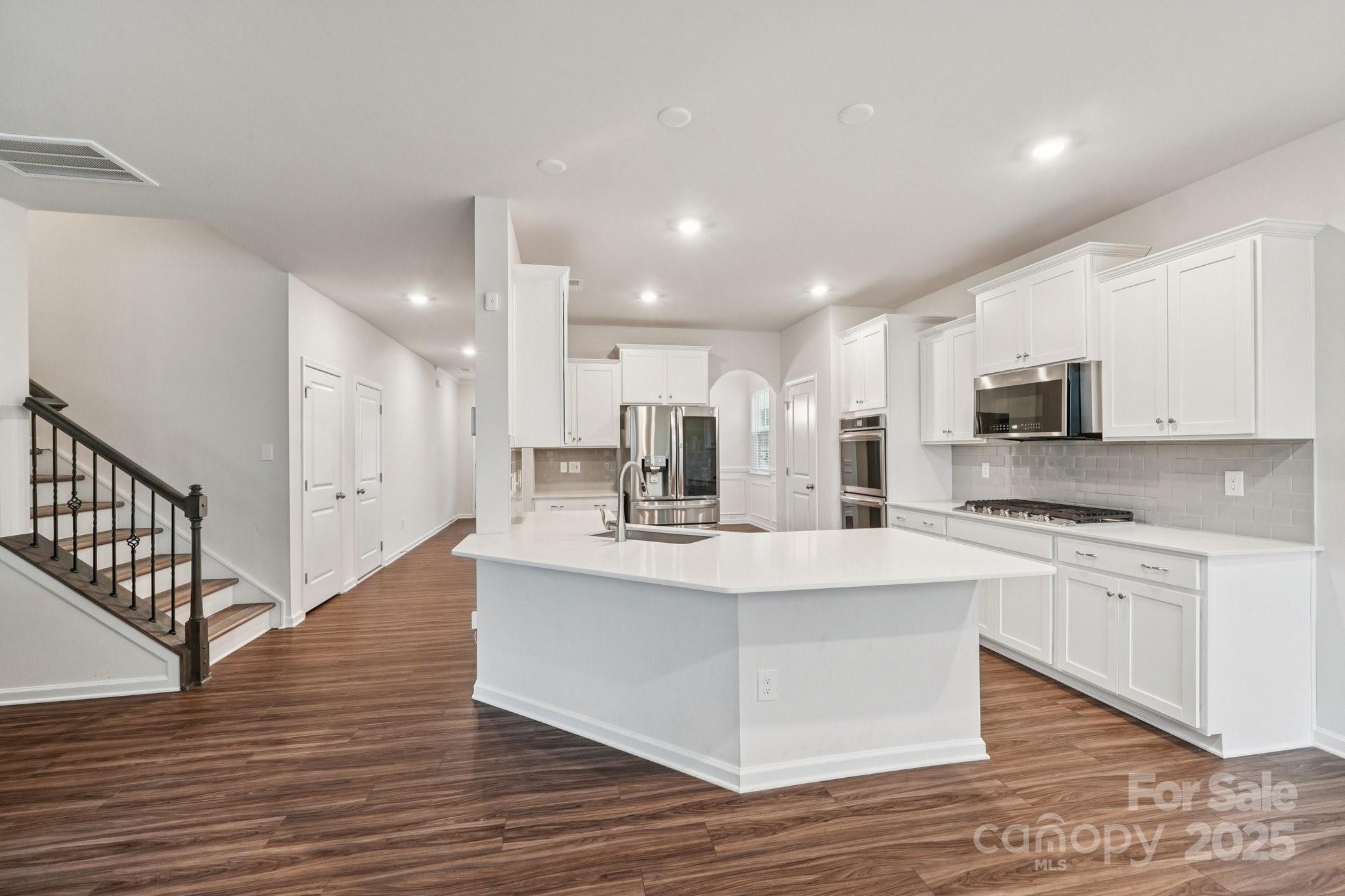 299 Hamptons Cove Road Troutman NC 28166